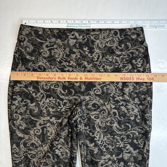 Chicos Ponte Knit Slim Ankle Pant 1 (US 8/Med) Tan Floral Shimmer Slimming EUC - Picture 3 of 9